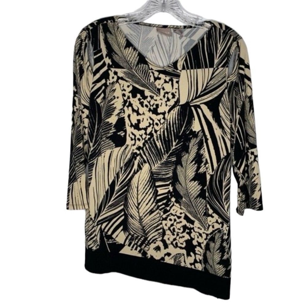 Chico’s Top Women’s M 8 Black Cream V Neck Tropical Print Asymmetrical Hem